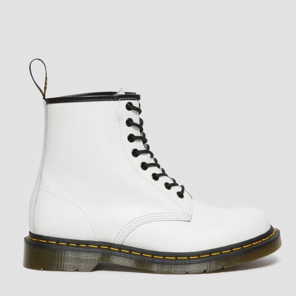NEW DR MARTENS AIR WAIR 1460 WHITE AW004 WOMENS 11 MENS 10